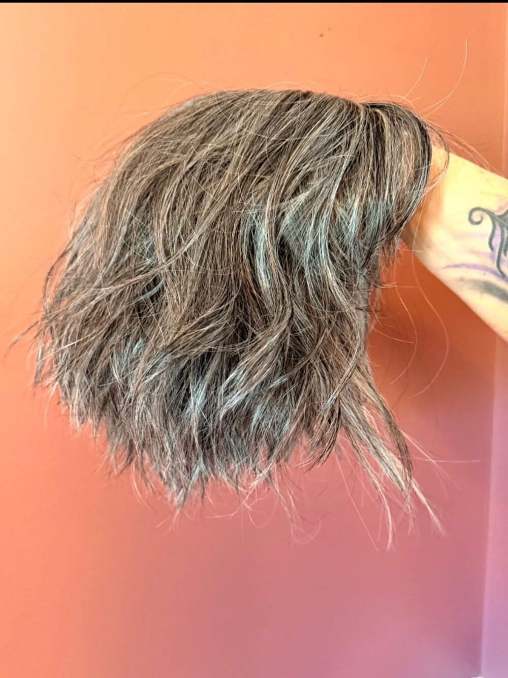 Rosanna Wig Alexander Collection Cayon Stone - Picture 2 of 4